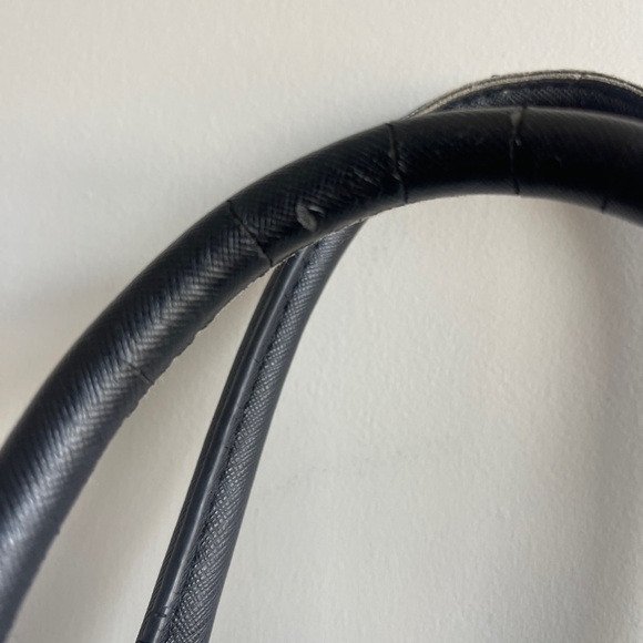 Guess Logo Handbag - Picture 3 of 8